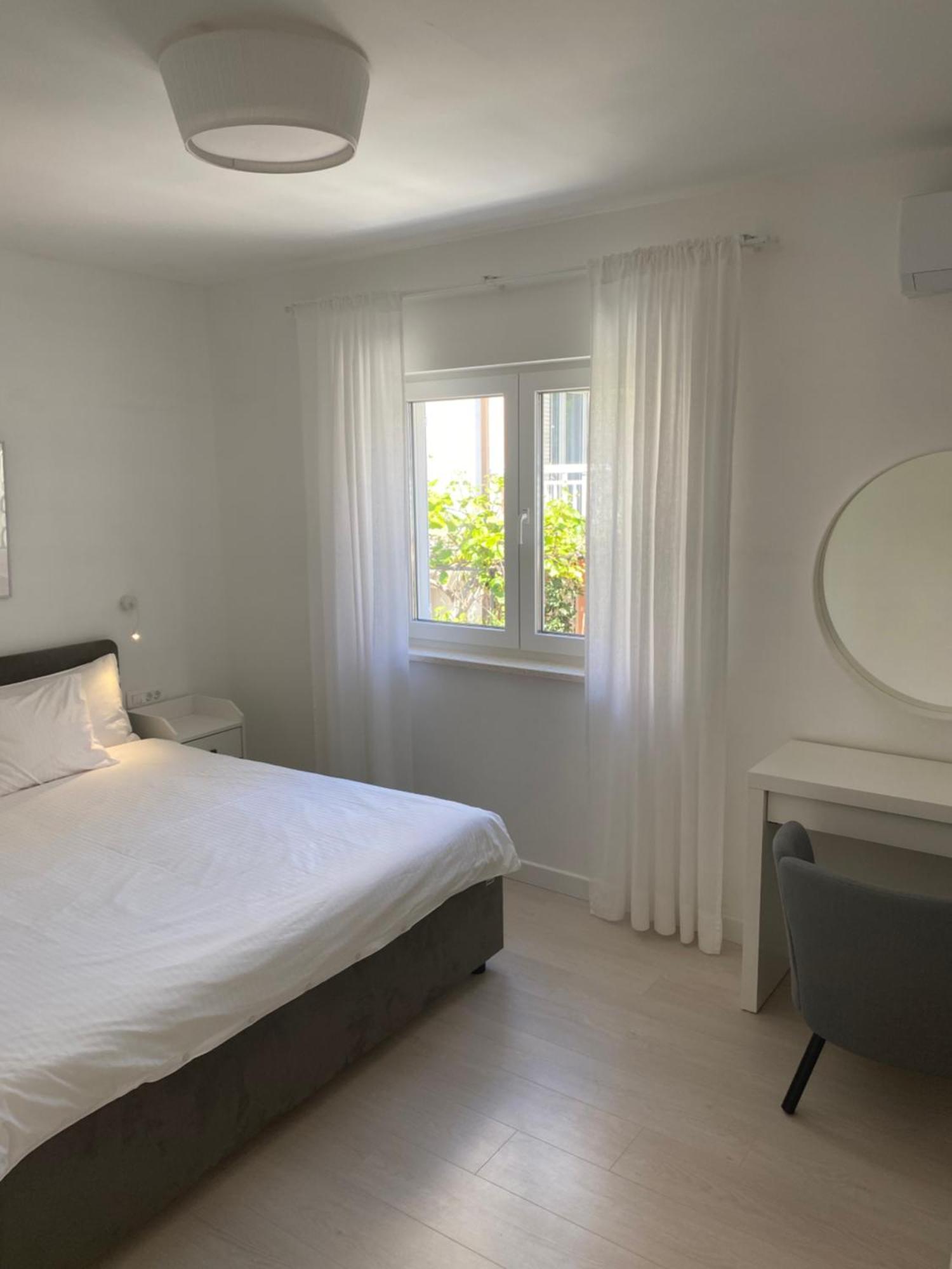 FeelAtHome Hvar Apartments Hvar Town Buitenkant foto